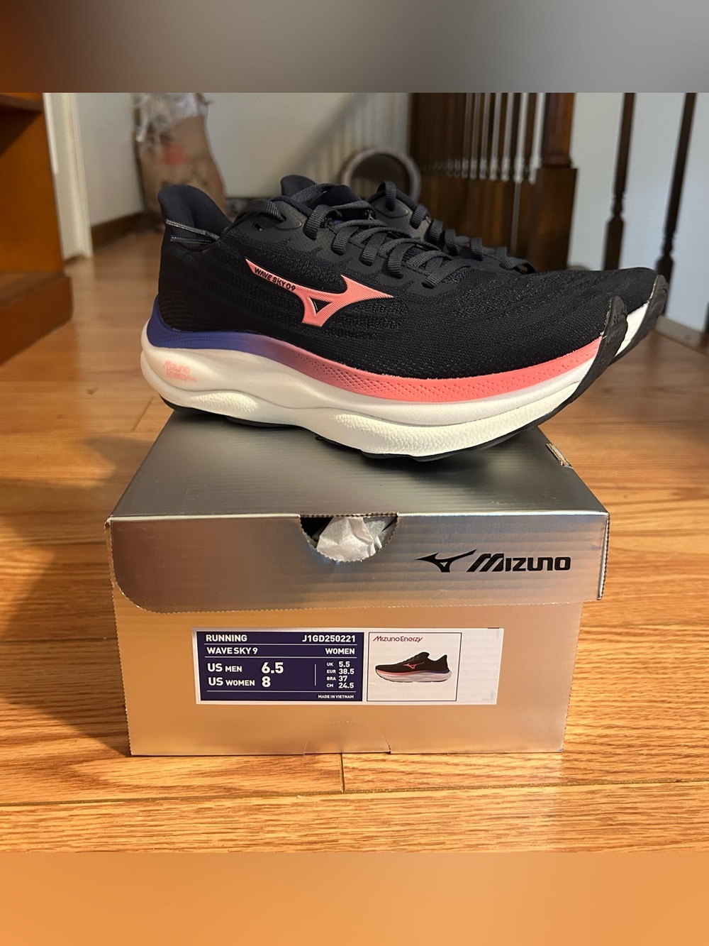 Mizuno Wave Sky
